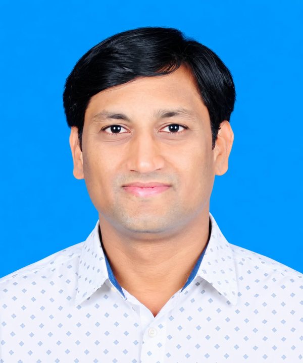 Photograph of Mr. Dundappa Patil, Principal, Tarini Institute of Allied Health Sciences